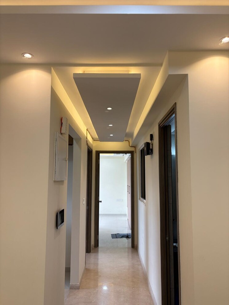 undefined, kalpataru-paramount 2 Bedroom 672 Sq.Ft. Apartment In Kapur Bawdi Thane 9719295