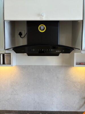 Furnished Amenities in 2 BHK Apartment at Kalpataru Paramount, Kapur Bawdi – for Sale