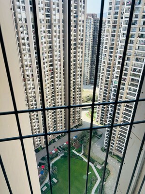 2 BHK Apartment For Rent in Runwal Eirene, Balkum Pada