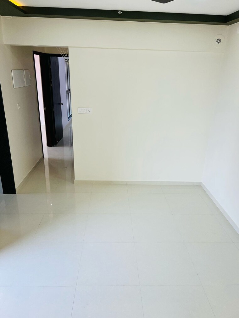 Room, runwal-eirene 2 Bedroom 568 Sq.Ft. Apartment In Balkum Pada Thane 9719298