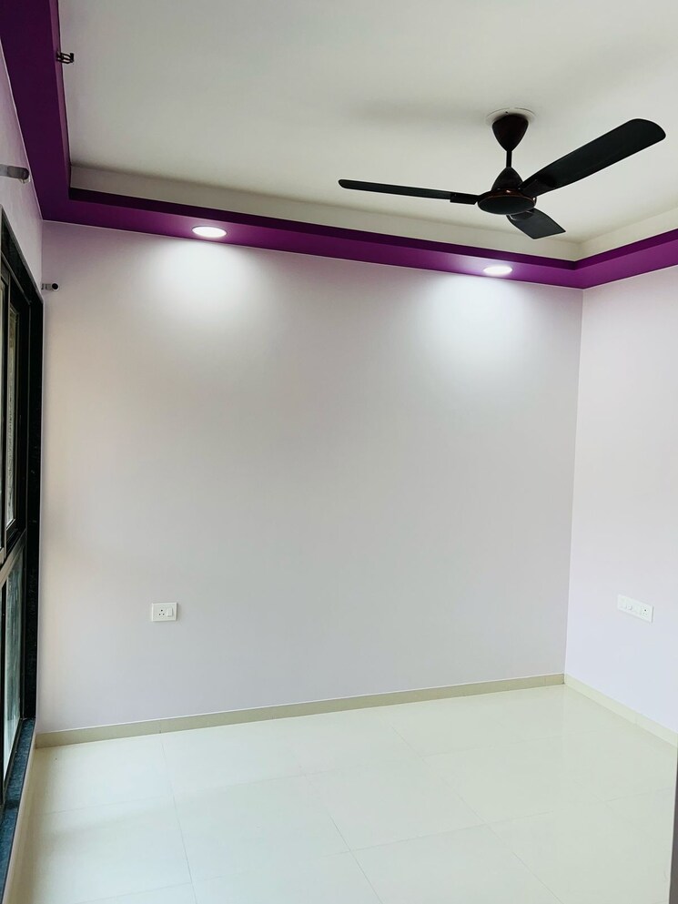 Room, runwal-eirene 2 Bedroom 568 Sq.Ft. Apartment In Balkum Pada Thane 9719298