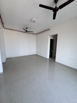 Room in 5 BHK Apartment at Hiranandani Tribeca, Ghodbunder Road – for Sale