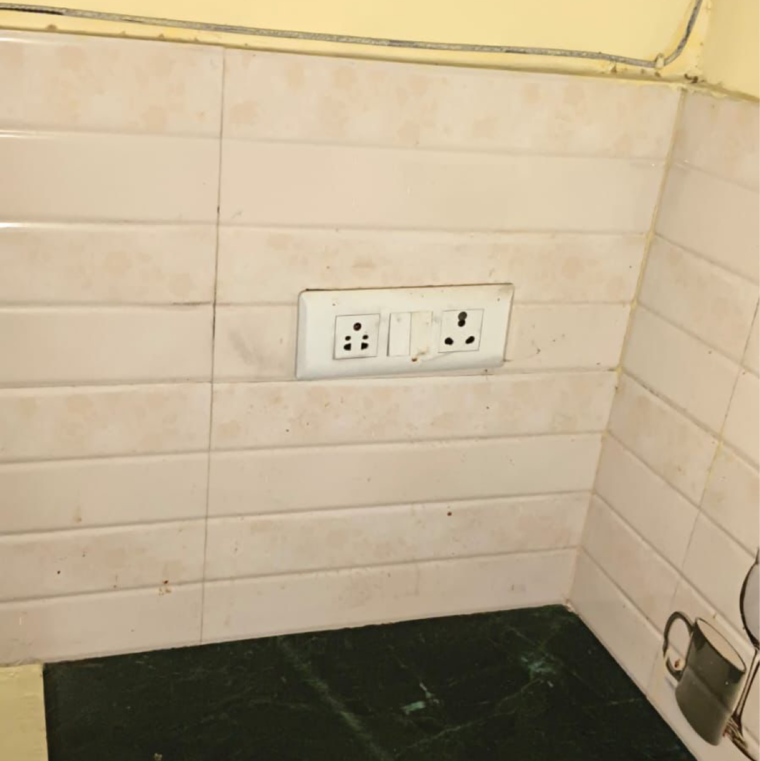 Bathroom, gomti nagar Pg For Girls In Gomti Nagar 9719303