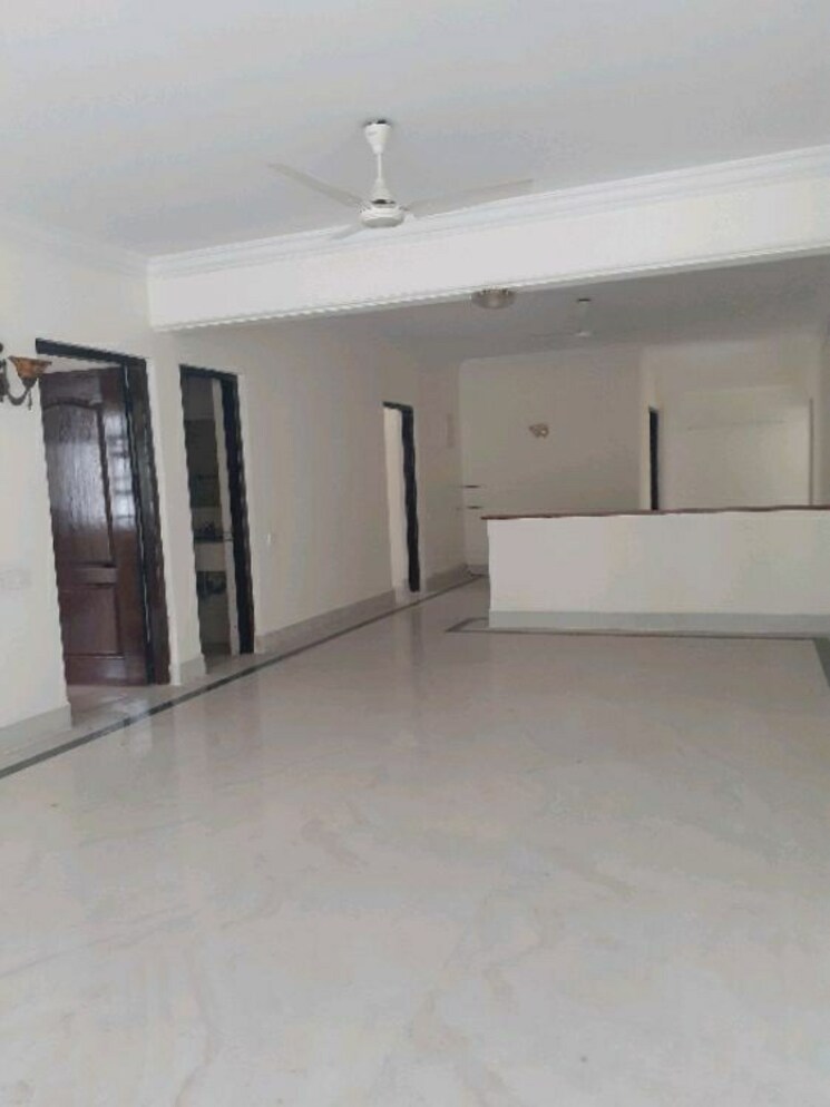 Room, vaishnavi-premiere 3 Bedroom 2881 Sq.Ft. Apartment In St Johns Road Bangalore 9719319