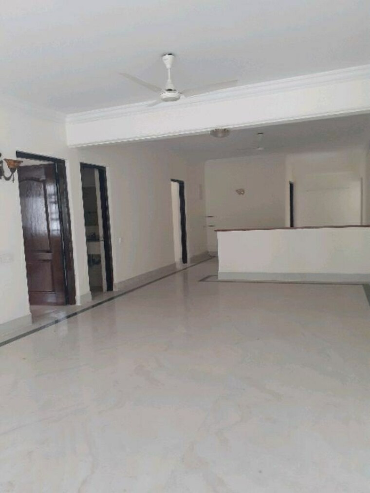 Room, vaishnavi-premiere 3 Bedroom 2881 Sq.Ft. Apartment In St Johns Road Bangalore 9719319
