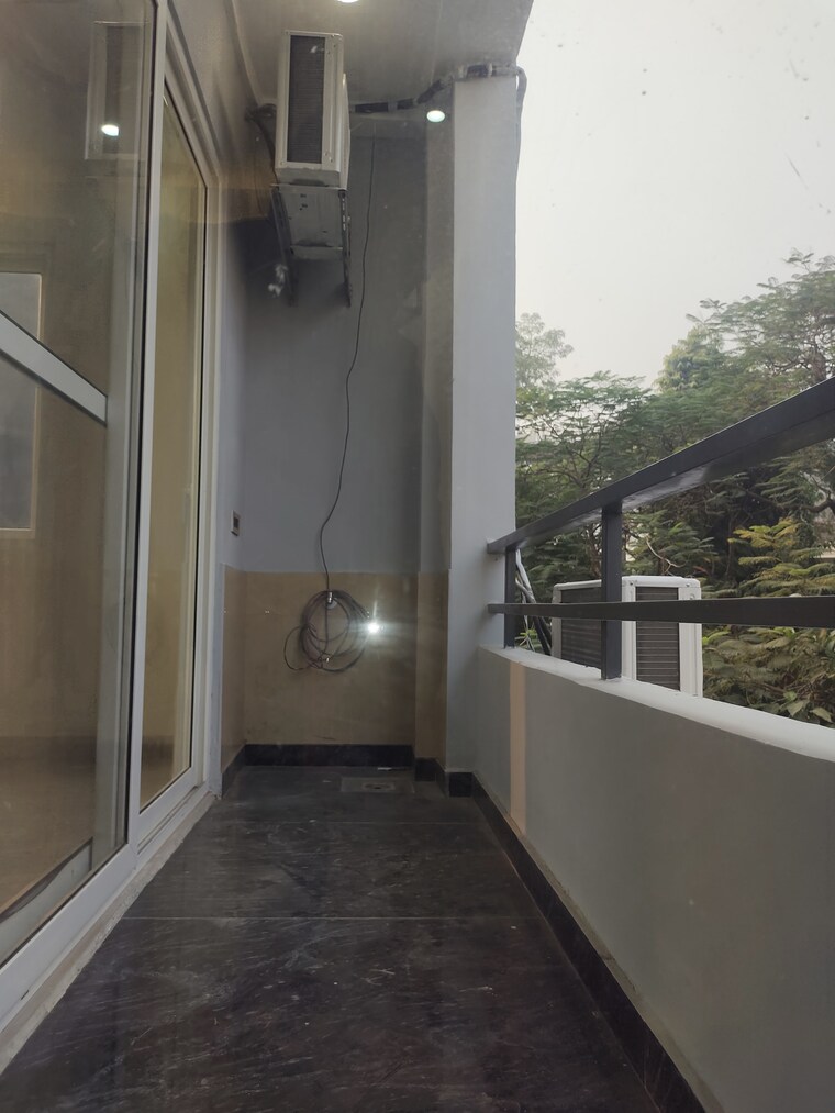 Kitchen, kalkaji 3 Bedroom 1800 Sq.Ft. Builder Floor In Kalkaji Delhi 9719323