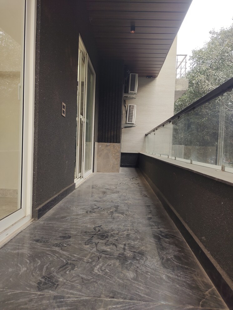 Kitchen, kalkaji 3 Bedroom 1800 Sq.Ft. Builder Floor In Kalkaji Delhi 9719323