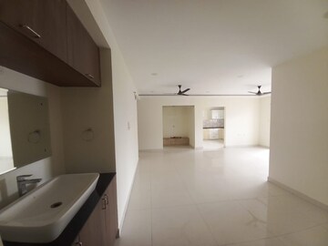 Master Bedroom in 3 BHK Apartment at Creative Koven Udaya Cresent, Kondapur – for Rent