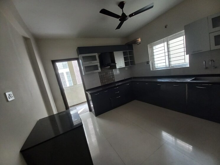 Kitchen, creative-koven-udaya-cresent 3 Bedroom 2455 Sq.Ft. Apartment In Kondapur Hyderabad 9719331