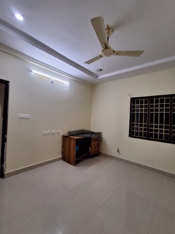 Furnished Amenities in 3 BHK Apartment at Maphar Calyx, Kondapur – for Rent