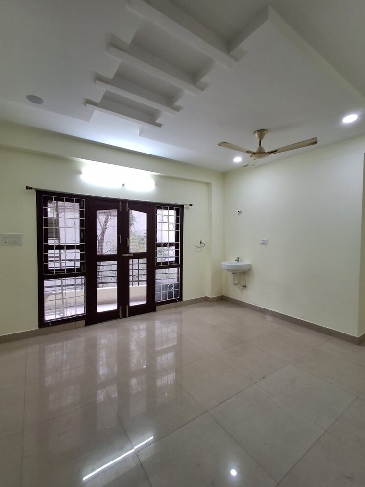 Room, maphar-calyx 3 Bedroom 1800 Sq.Ft. Apartment In Kondapur Hyderabad 9719334