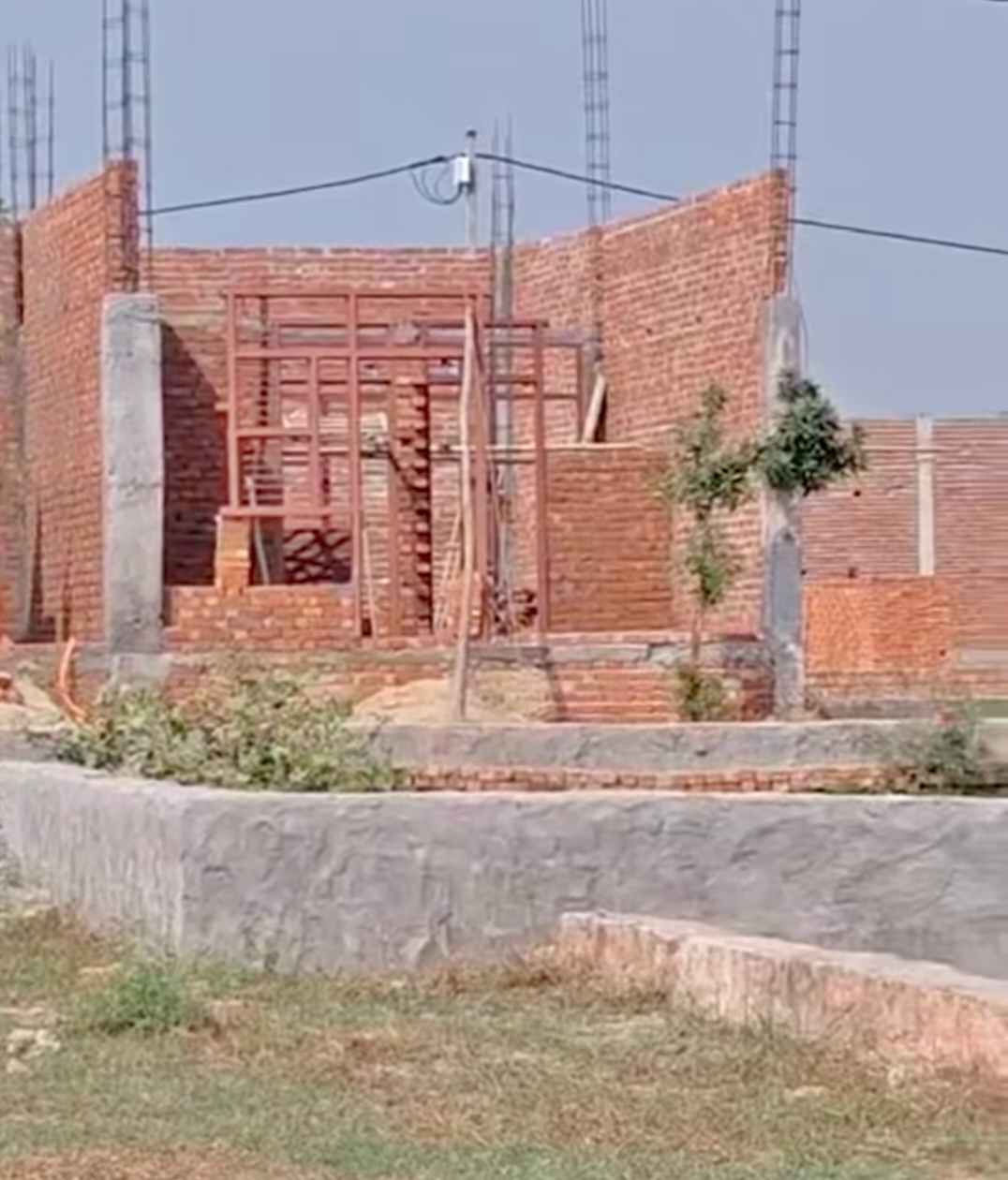 Plot For Sale in Swarnim Vihar