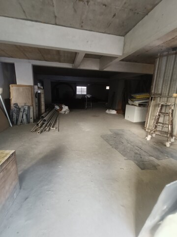 Parking in  Showroom at Indiranagar – for Rent