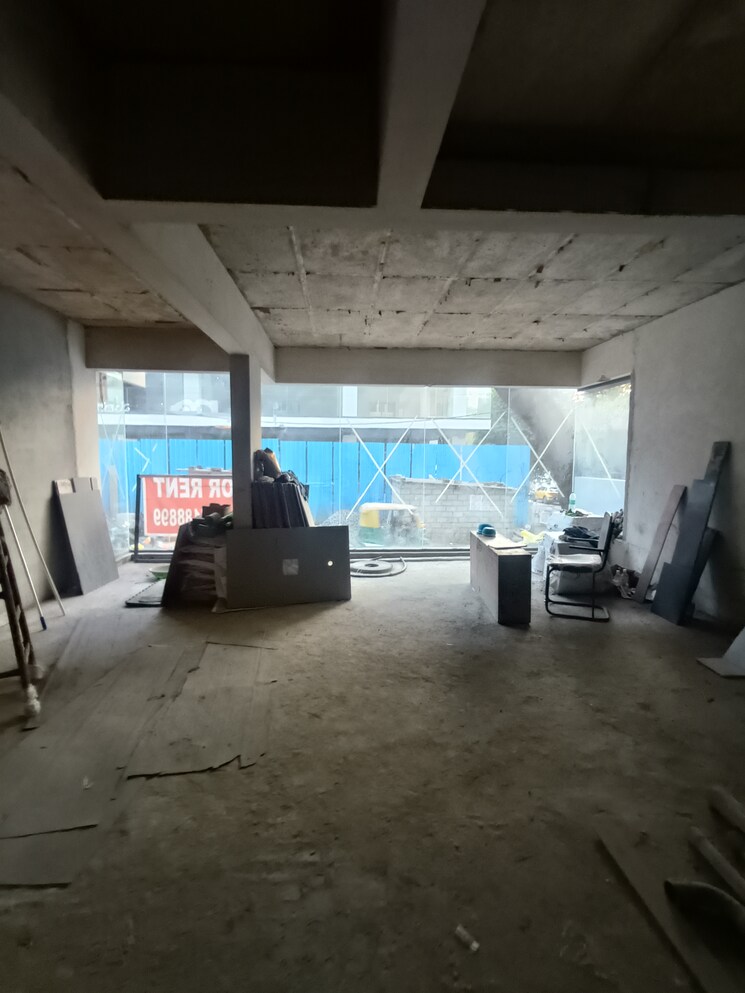  Parking, indiranagar Commercial Showroom 2300 Sq.Ft. In Indiranagar Bangalore 9719354