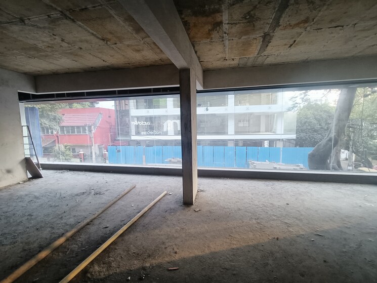  Parking, indiranagar Commercial Showroom 2300 Sq.Ft. In Indiranagar Bangalore 9719354