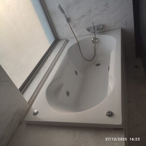 Bathroom in 4 BHK Villa at Tata Primanti Villas, Sector 72 – for Rent