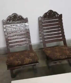 Living Room in 1 RK Villa at Aliganj – for Rent