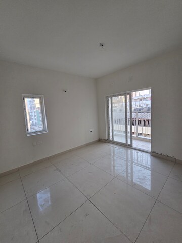 Room in 3 BHK Apartment at Prestige Green Gables, Panathur – for Sale