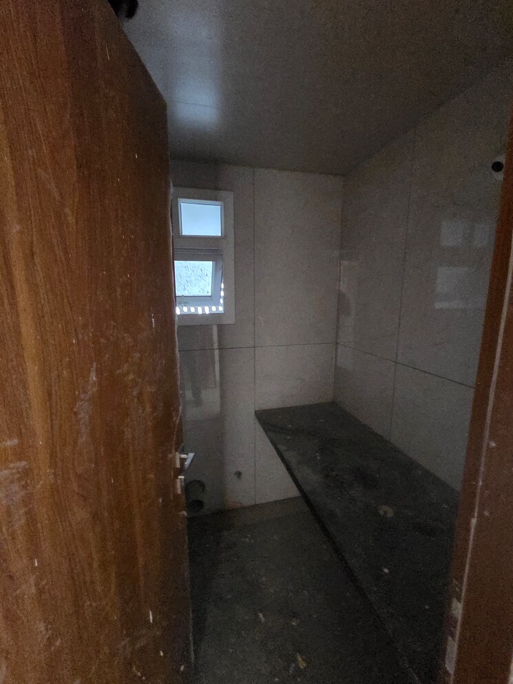 Bathroom, prestige-green-gables 3 Bedroom 1597 Sq.Ft. Apartment In Panathur Bangalore 9719375