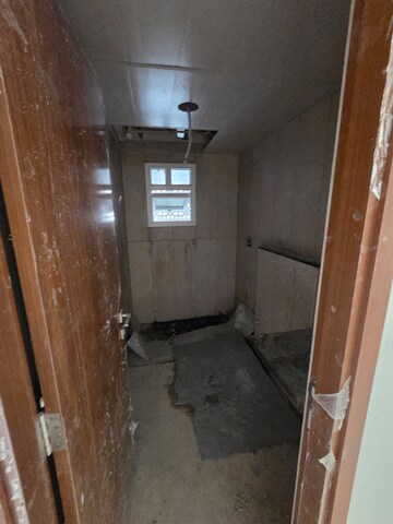 Bathroom in 3 BHK Apartment at Prestige Green Gables, Panathur – for Sale