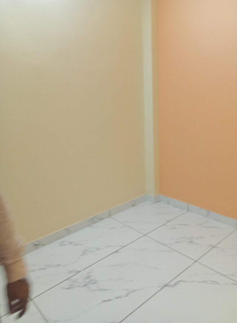 Room, vikas nagar 2 Bedroom 1650 Sq.Ft. Villa In Vikas Nagar Lucknow 9719378