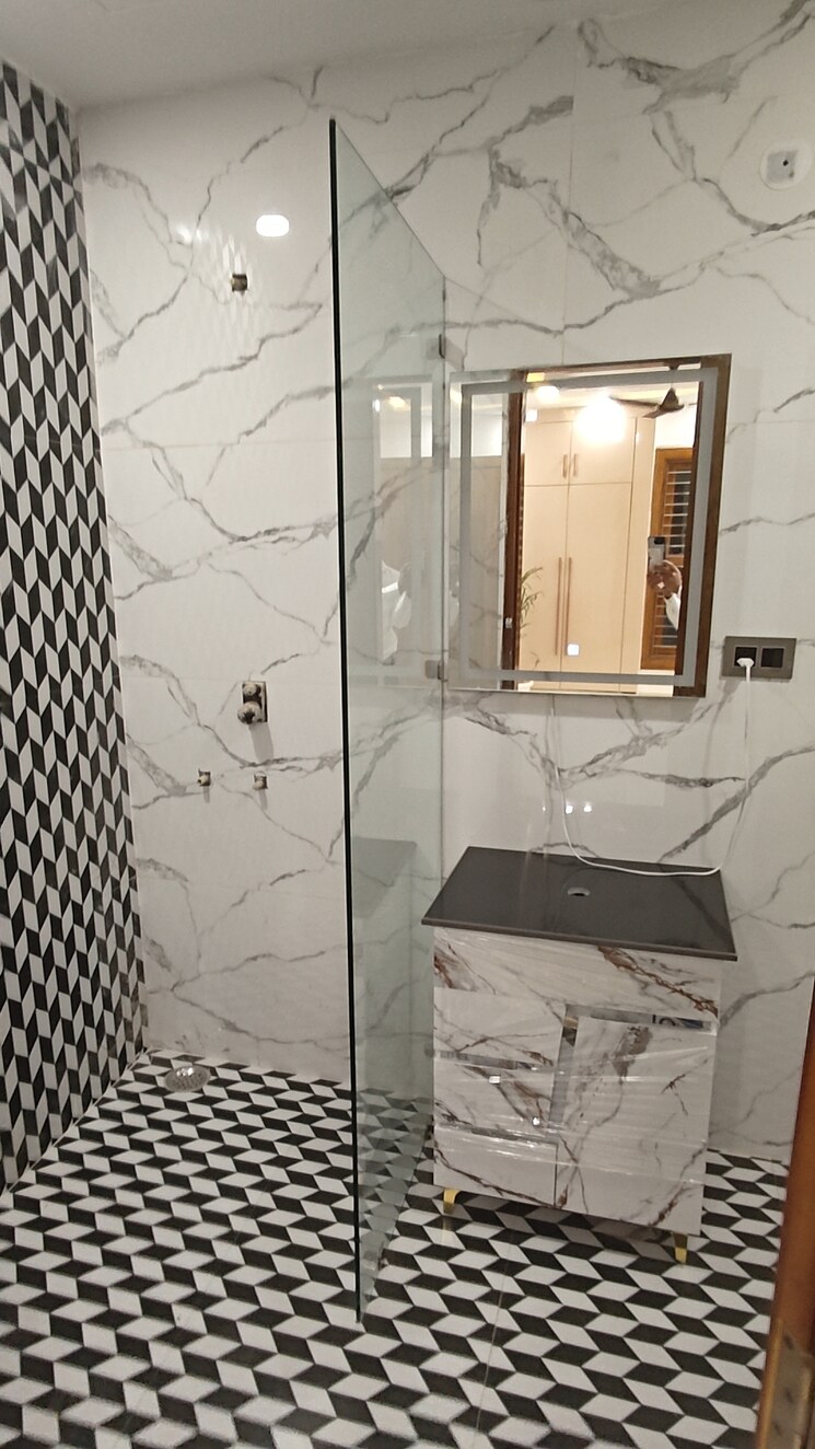 Kitchen, bptp-district-3 3 Bedroom 150 Sq.Yd. Builder Floor In Sector 85 Faridabad 9719401