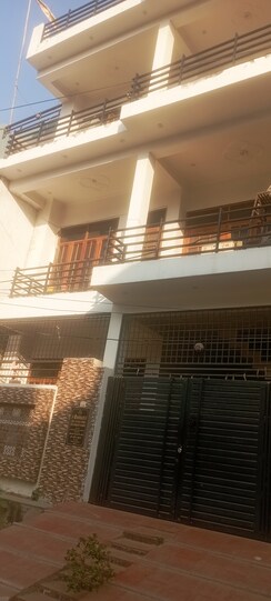 5 BHK + Extra Room Independent House For Sale in Gomti Nagar