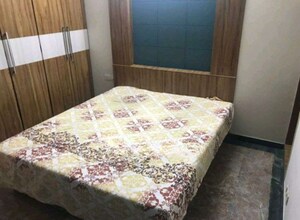 Bedroom in 2 BHK Apartment at Hiranandani Meadows, Manpada – for Rent