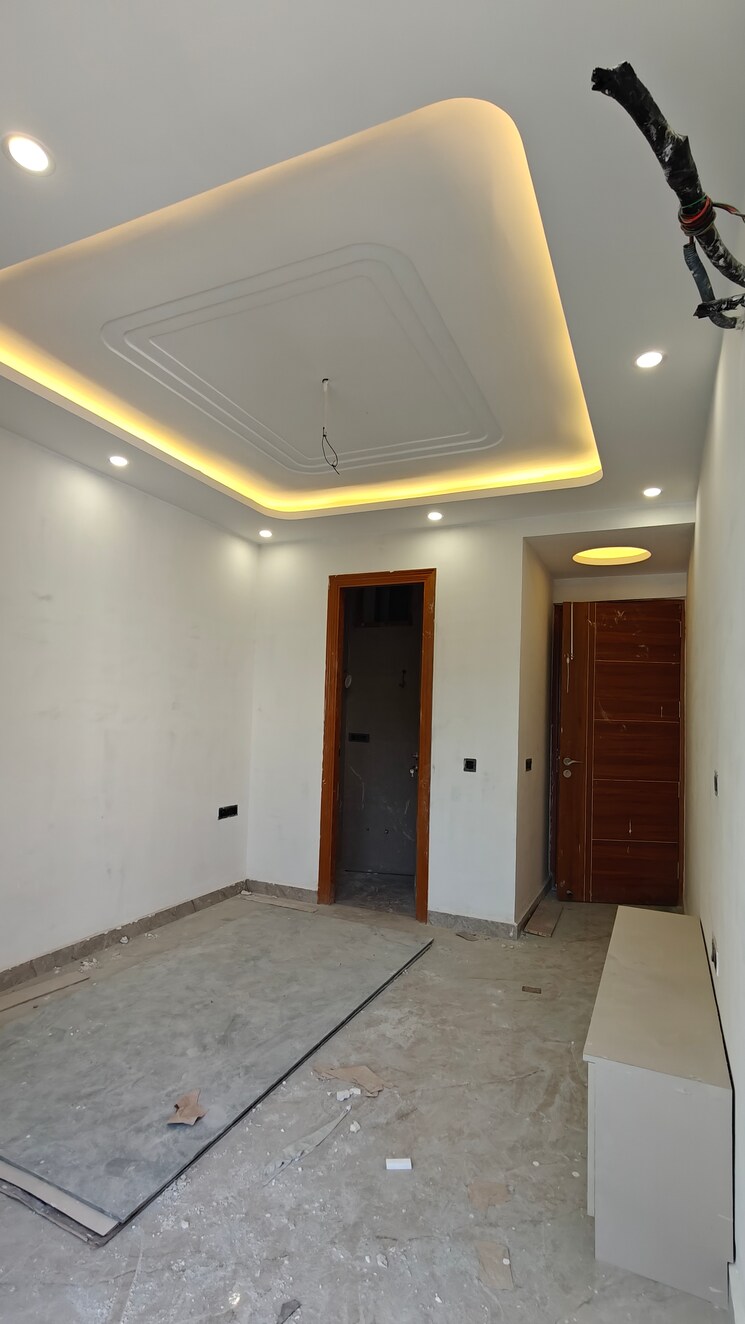 Room, rps-palm-drive 3 Bedroom 125 Sq.Yd. Builder Floor In Sector 88 Faridabad 9719431