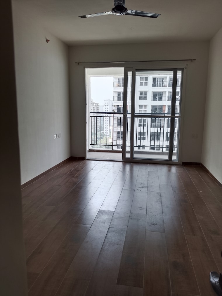 Room, unique-k-town 4 Bedroom 1707 Sq.Ft. Apartment In Kiwale Pune 9719441