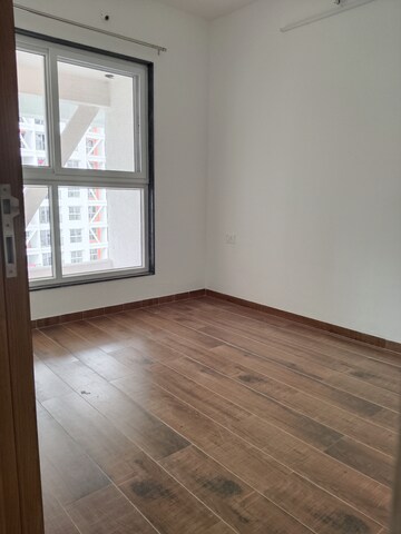 Room in 4 BHK Apartment at Unique K Town, Kiwale – for Rent