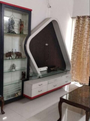 Furnished Amenities in 2 BHK Apartment at Rustomjee Urbania Azziano, Thane West – for Rent