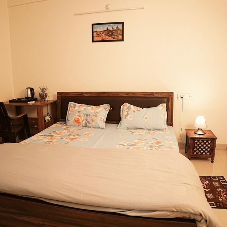 Bedroom, gomti nagar Pg For Girls In Gomti Nagar 9719444