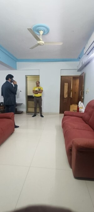 Living Room in 3 BHK Apartment at Makarba – for Rent