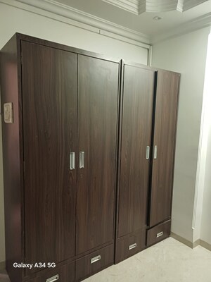 Room in 3 BHK Apartment at Kopar Khairane Sector 14 – for Rent