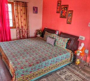 Room in  Pg at Viram Khand – for Rent