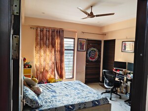 Bedroom in 2 BHK Builder Floor at Ansal Plaza Sector-23, Sector 23 – for Rent