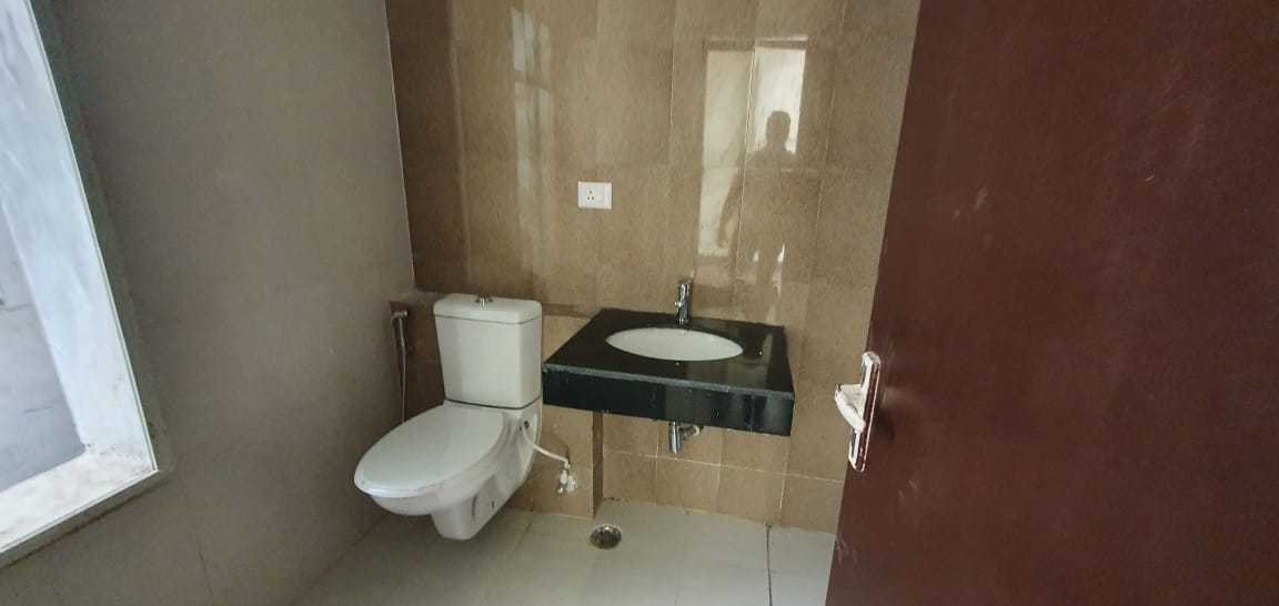 3 BHK + Pooja Room Apartment For Rent in Gaur Sportswood