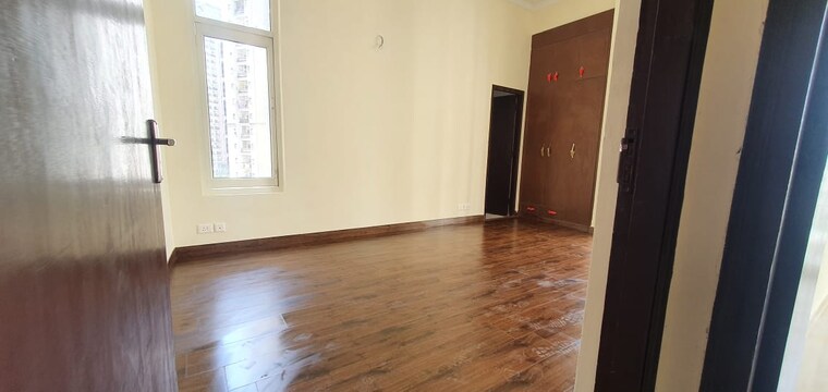 Room, gaur-sportswood 3 Bedroom 916 Sq.Ft. Apartment In Sector 79 Noida 9719539