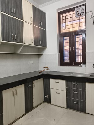 2 BHK Villa For Rent in RWA Apartments Sector 122, Sector 122