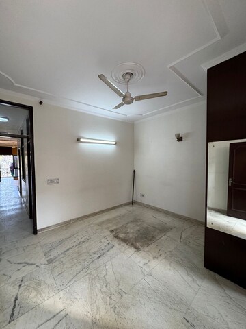 Room in 2 BHK Builder Floor at Malviya Nagar – for Sale