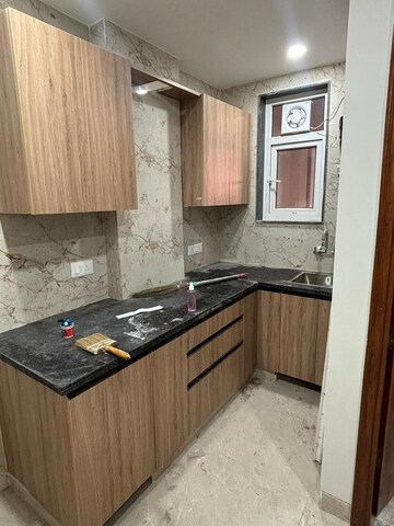 Kitchen in 1 BHK Builder Floor at Sector 45 – for Rent