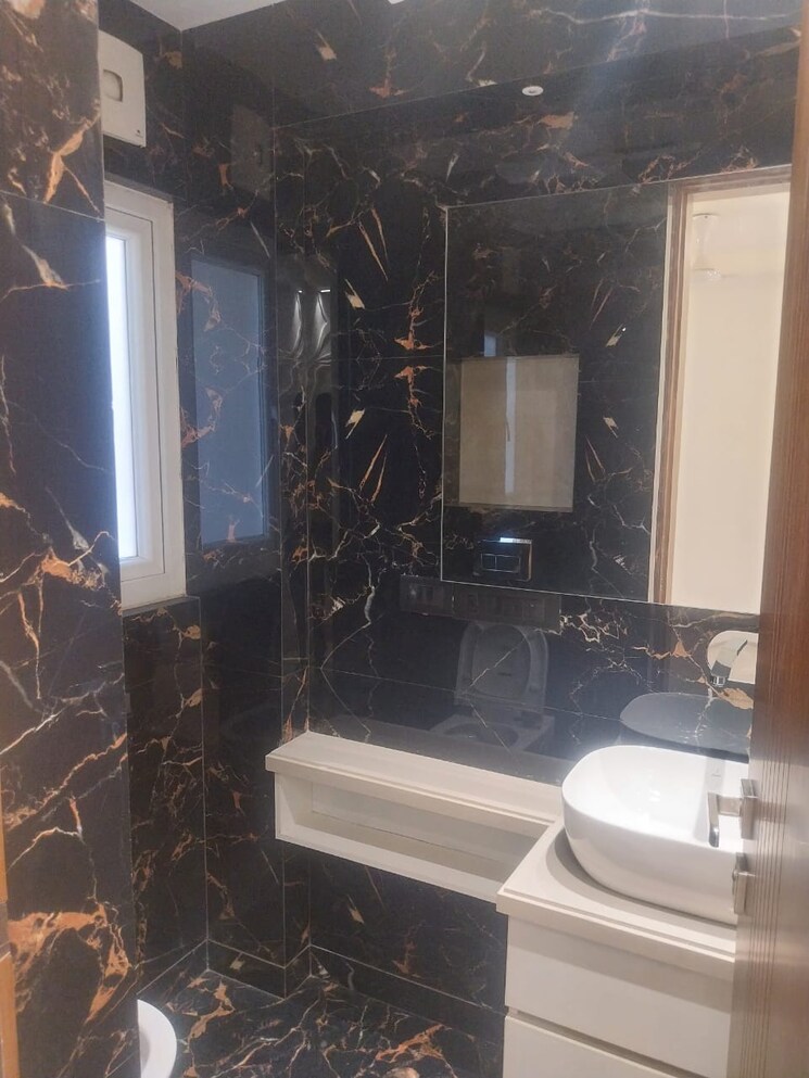 Living Room, safdarjung enclave 3 Bedroom 200 Sq.Yd. Builder Floor In Safdarjung Enclave Delhi 9719582