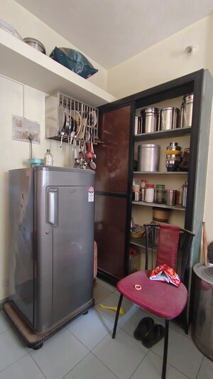 Furnished Amenities in Studio Apartment at Vakratunda CHS, Dombivli West – for Rent