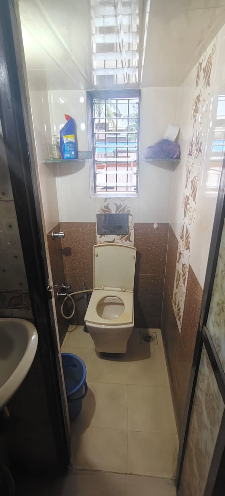 Bathroom, dombivli west 2 Bedroom 890 Sq.Ft. Apartment In Dombivli West Thane 9719596