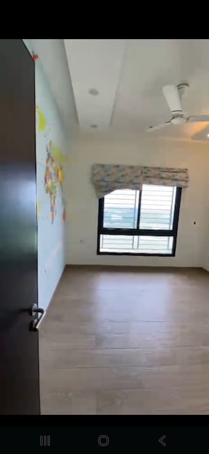 Room in 3 BHK Apartment at Sobha City Gurgaon, Sector 108 – for Rent