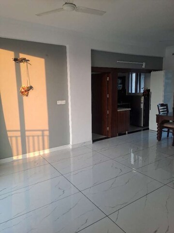 Room in 2.5 BHK Builder Floor at Green Valley Heights, Dhakoli – for Sale