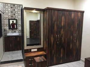 Furnished Amenities in  Pg at Vineet Khand – for Rent