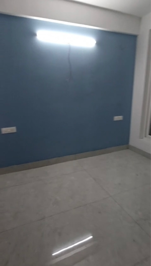 Room in 3 BHK Builder Floor at Sector 40 – for Sale