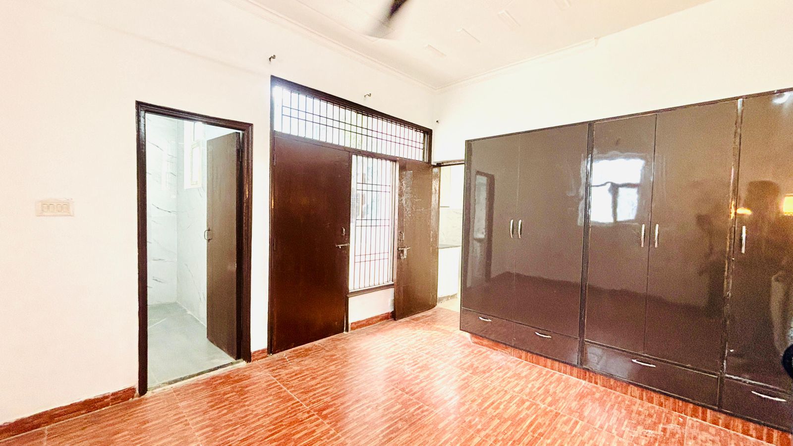 2.5 BHK + Pooja Room Builder Floor For Sale in Dream Home